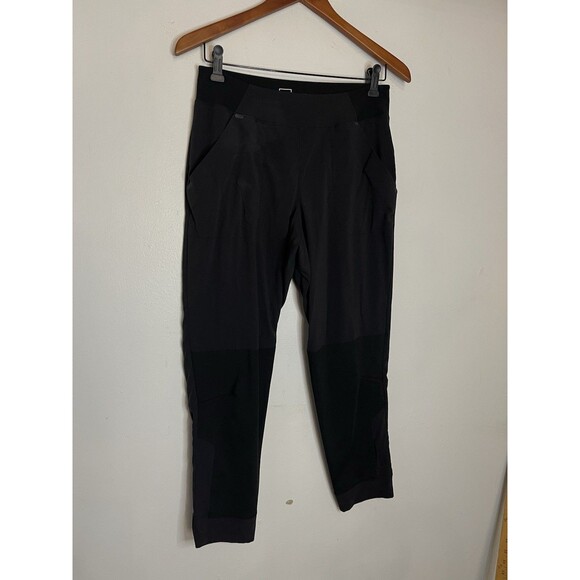 The North face Women's Small Black Lightweight Crop Jogger Pants - Picture 4 of 8